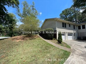 117 Bascomb Dr in Woodstock, GA - Building Photo - Building Photo