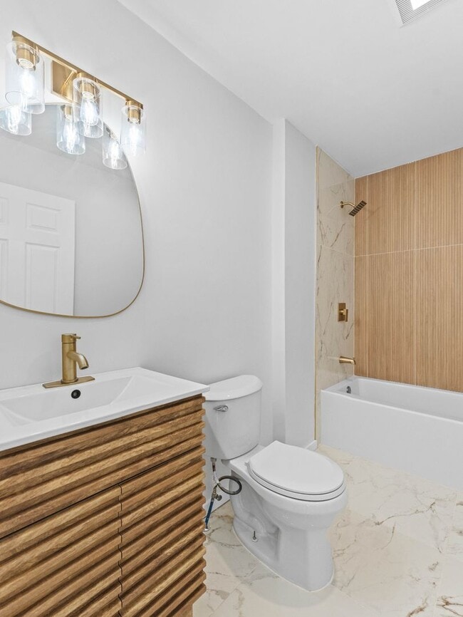 110 Titgen Ave in Atco, NJ - Building Photo - Building Photo