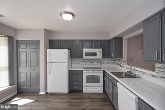 14902 London Ln in Bowie, MD - Building Photo - Building Photo