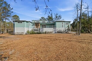 5406 Old Jesup Rd in Brunswick, GA - Building Photo
