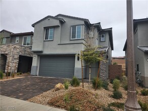 44 Strada Moscato in Henderson, NV - Building Photo - Building Photo