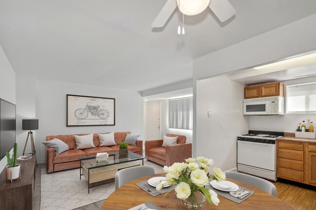 Barclay Square Apartments