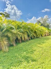 2504 Leda Ave S in Lehigh Acres, FL - Building Photo - Building Photo