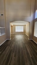 39350 Wentworth St in Murrieta, CA - Building Photo - Building Photo