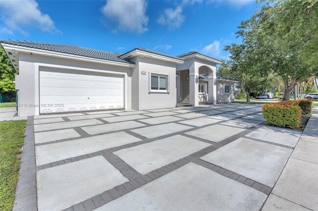 property at 6402 SW 93rd Pl