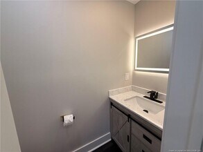 1610 N Stonegate Dr in Sanford, NC - Building Photo - Building Photo