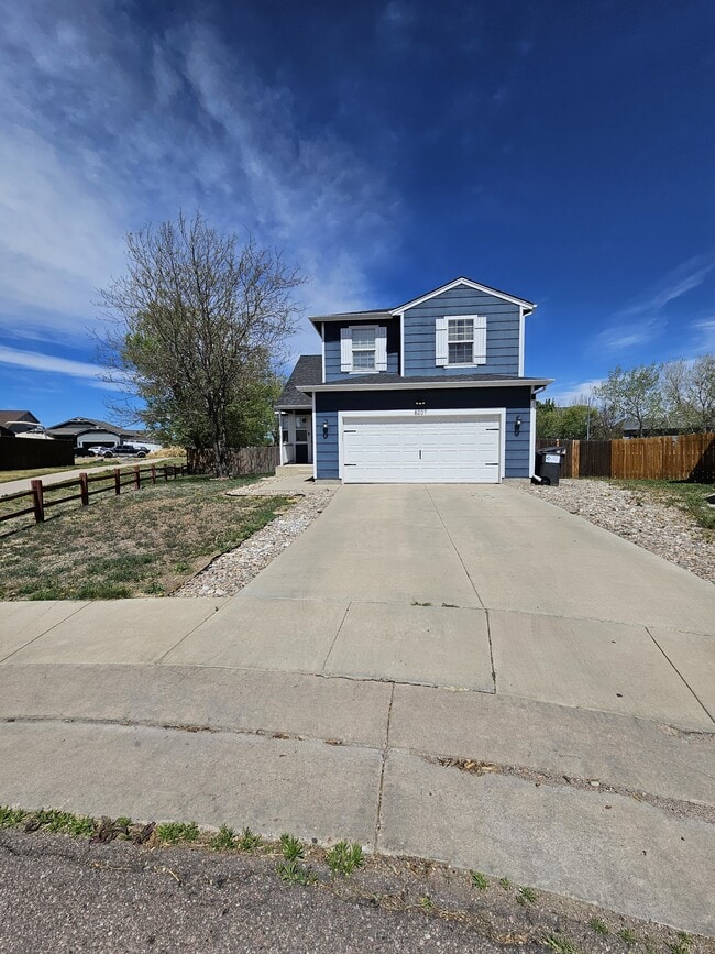 8207 Monterey Way in Fountain, CO - Building Photo - Building Photo
