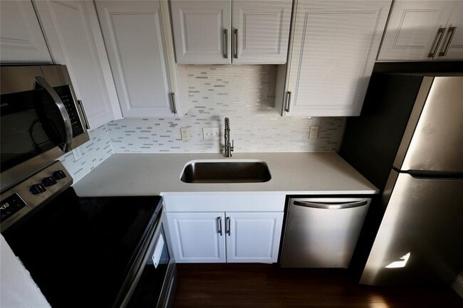 property at 1840 Burton Dr