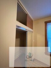 1357 N Ashland Ave in Chicago, IL - Building Photo - Building Photo
