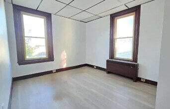 607 N Hoffert St in Fountain Hill, PA - Building Photo - Building Photo