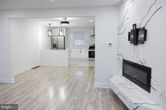 3286 Cromwell Rd in Philadelphia, PA - Building Photo - Building Photo