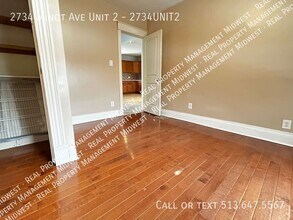 2734 Minot Ave in Cincinnati, OH - Building Photo - Building Photo
