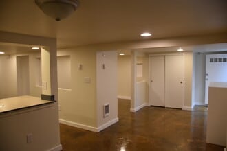 8360 Wabash Ave S, Unit B in Seattle, WA - Building Photo - Building Photo