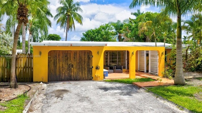 2606 Gulfstream Ln in Fort Lauderdale, FL - Building Photo - Building Photo