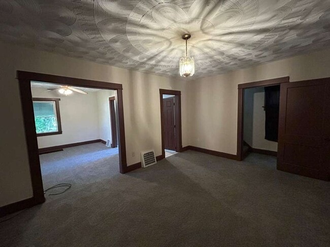 377 Talbot Ave in Akron, OH - Building Photo - Building Photo