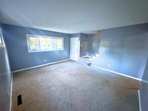 2294 Minnesota Ave in Columbus, OH - Building Photo - Building Photo