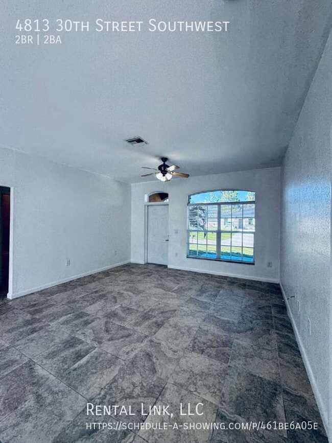 4813 30th St SW in Lehigh Acres, FL - Building Photo - Building Photo