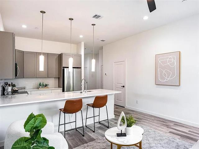 property at 1028 17th St