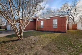 8642 Torreon Ct in Dallas, TX - Building Photo - Building Photo