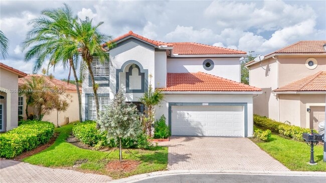 16113 Opal Creek Dr in Weston, FL - Building Photo - Building Photo