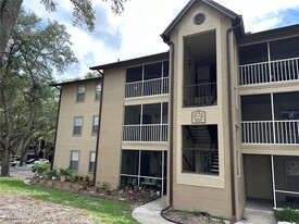 974 Leeward Pl