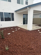 3064 Vaughn Wy in Roseville, CA - Building Photo - Building Photo