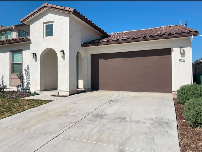 property at 3633 Historic Ct
