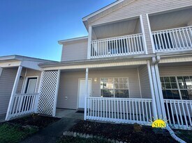 26 Chatelaine Cir SE in Fort Walton Beach, FL - Building Photo