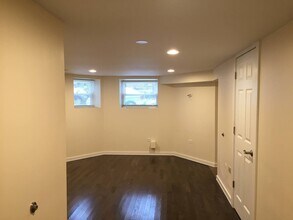 2212 W Iowa St in Chicago, IL - Building Photo - Building Photo