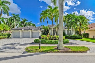 2511 Eagle Watch Ln in Weston, FL - Building Photo
