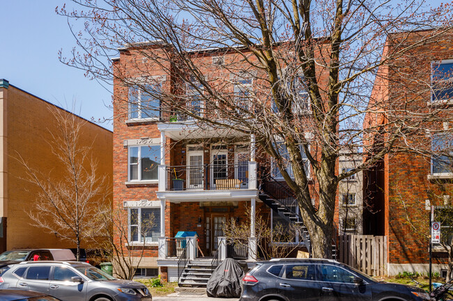 3423 Lacombe Av in Montréal, QC - Building Photo - Building Photo