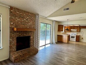 1203 Yorkshire Ln in Round Rock, TX - Building Photo - Building Photo