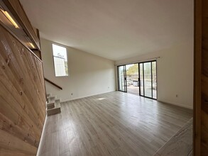 15180 Charter Oak Blvd in Salinas, CA - Building Photo - Building Photo