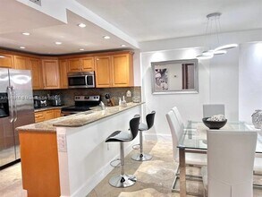 700 NE 26th Ter, Unit 2905 in Miami, FL - Building Photo - Building Photo