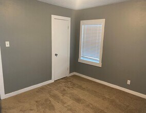 3932 Brookmont Dr in Mobile, AL - Building Photo - Building Photo