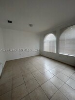 3632 NW 30th St in Lauderdale Lakes, FL - Building Photo