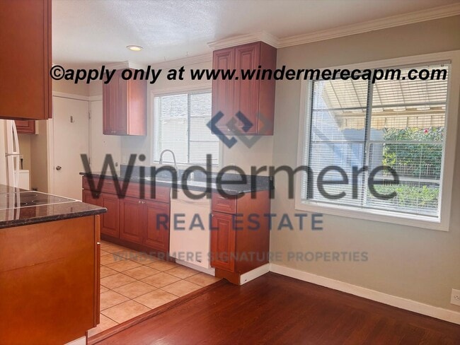 property at 3716 Folsom Blvd