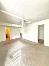 2800 Vail Ave SE in Albuquerque, NM - Building Photo - Building Photo