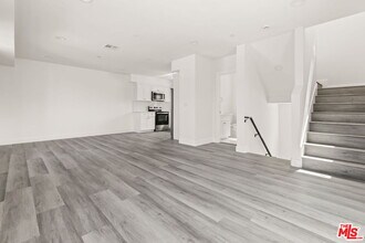 2936 West Blvd in Los Angeles, CA - Building Photo - Building Photo