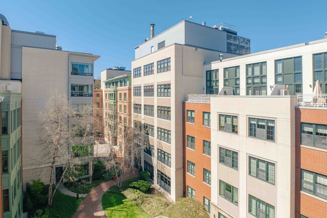 One First Condominiums in Cambridge, MA - Foto de edificio - Building Photo