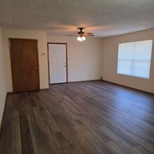 1622-1622 W Lombard St in Springfield, MO - Building Photo - Building Photo