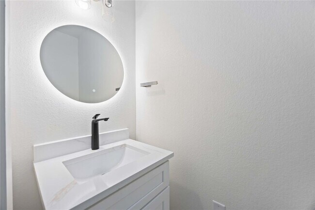 property at 5222 Gold St