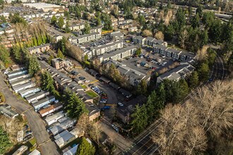 Cottonwood in Kent, WA - Building Photo - Building Photo