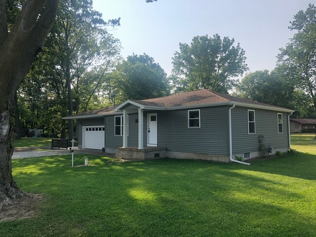 property at 8697 E Chicago Rd
