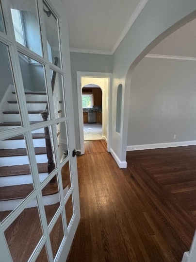 property at 607 Winthrop Ave