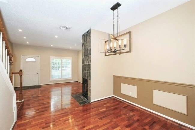 property at 2910 Grants Lake Blvd