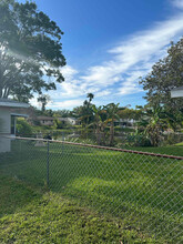 3589 7th Ave SE in Largo, FL - Building Photo - Building Photo