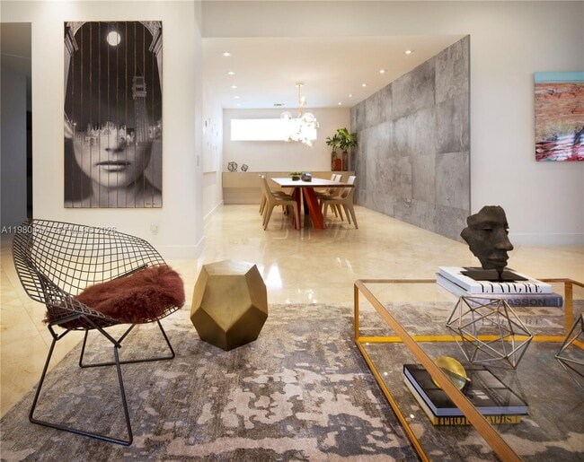 1651 NE 196th St in Miami, FL - Building Photo - Building Photo