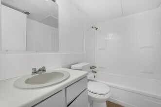 The District at Sherman in Sherman, TX - Foto de edificio - Interior Photo