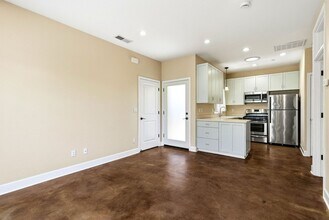411-B S Branciforte Ave in Santa Cruz, CA - Building Photo - Building Photo